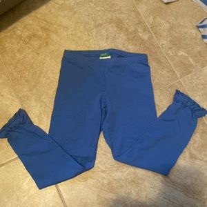 M size for 7/8 year old. United colors of Benetton girls pants/tights
